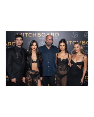 Madison Iseman Instagram - All dressed up and *finally* somewhere to go,

 just missing a few important faces, you know who you are 🧙‍♀️ 

Witchboard coming soon!

Photos by Benedikt Sebastian
