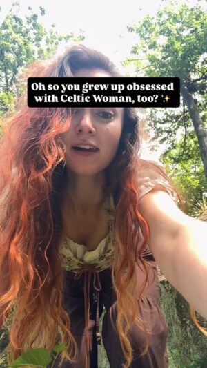 Malinda Kathleen Reese Instagram - MALINDA fans 🤝 Celtic Woman fans 

#irish #celticwoman #malinda #singer #songwriter #folk #trad