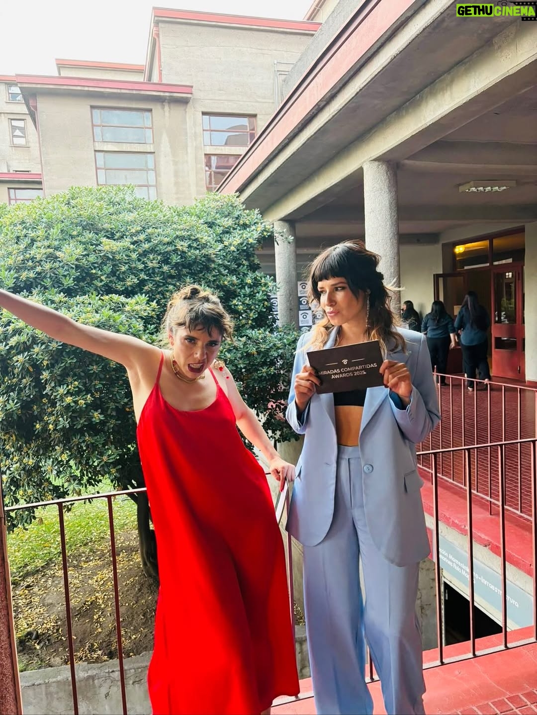 María Gracia Omegna - 25.8K Likes - El otro día, tuve un encuentro ancestral con @dayanaamigo intentamos parecer elegantes hasta que aparecieron @pin_montane y @franwalk y nos humillaron.