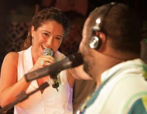 Maria Rita Instagram - não sei nem o que escrever… 

que meu amigo, meu compositor, meu “padrinho”, meu mestre descanse em luz. 

que seja recebido em festa e pagode e samba e desfiles verde-e-branco. 

que esteja em paz, mesmo com tanta lágrima que estamos derramando — são lágrimas de amor, de saudade, de alívio. 

meu amor, e minha gratidão, pra sempre…
marota

ps.:
peço desculpas aos parceiros e parceiras fotógrafos/as… eu estou sem os créditos das fotos… fiquem à vontade para se marcarem nos comentários. com calma, depois, marco cada foto com o crédito correto…