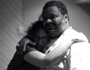 Maria Rita Instagram - não sei nem o que escrever… 

que meu amigo, meu compositor, meu “padrinho”, meu mestre descanse em luz. 

que seja recebido em festa e pagode e samba e desfiles verde-e-branco. 

que esteja em paz, mesmo com tanta lágrima que estamos derramando — são lágrimas de amor, de saudade, de alívio. 

meu amor, e minha gratidão, pra sempre…
marota

ps.:
peço desculpas aos parceiros e parceiras fotógrafos/as… eu estou sem os créditos das fotos… fiquem à vontade para se marcarem nos comentários. com calma, depois, marco cada foto com o crédito correto…
