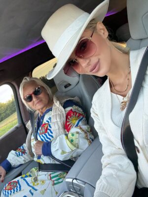 Marina Vjollca Instagram - E diela mes natyres dhe femrave te shpirtit tim
