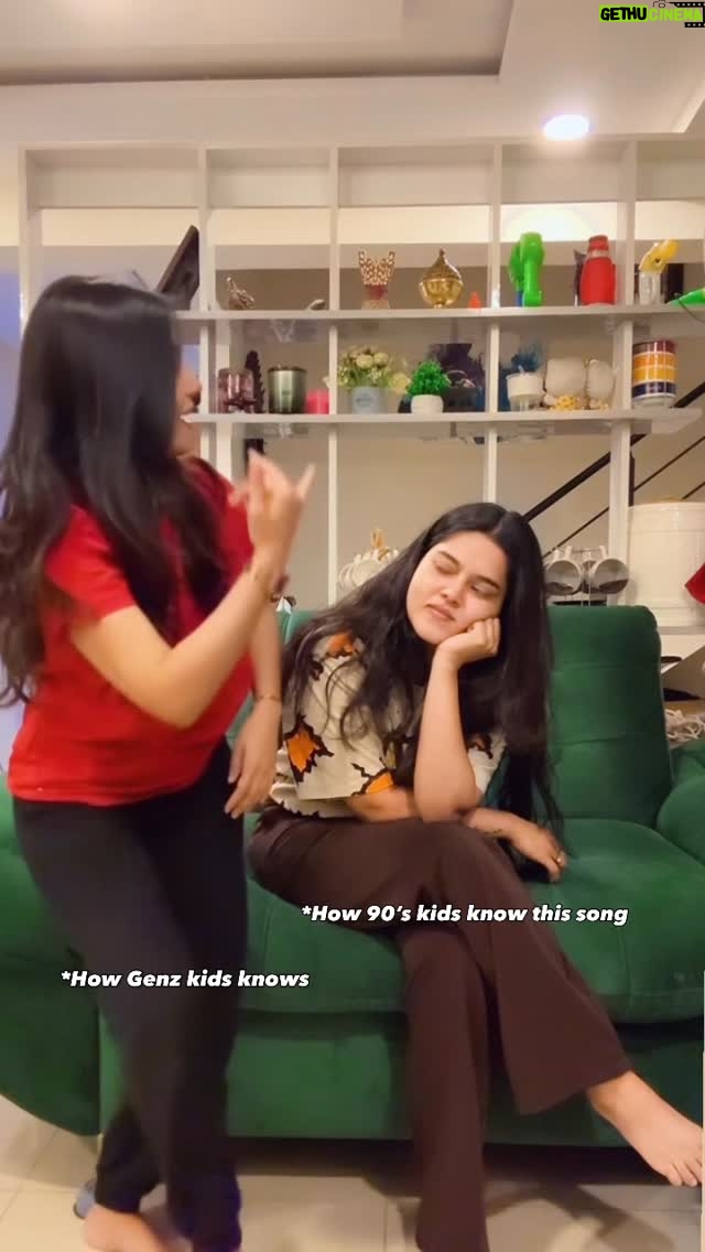 Marshuka Shifana - 38.4K Likes - Epdi patta varigal guys 🤣 

#reels #share #reelsinstagram #instagram #trending #memes #comedy #tamil #tag #funnymemes