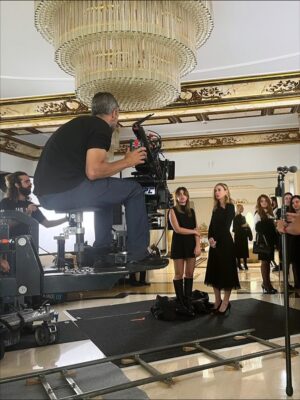 Marta Hazas Instagram - Un poquito más de lo que no se ve… 🎥
#Culpanuestra
#Culpables
#behindthescenes
.
@pokeepsie_films @primevideoes
( El suspiro del último vídeo es un buen resumen 🤗)