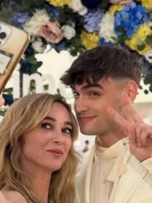 Marta Hazas Instagram - Culpable de haber disfrutado de esta trilogía que tantas alegrías y éxitos nos ha dado. Me despido de Rafaela en Ibiza, con una fiesta de blanco, y celebrando con mis compañer@s este viaje que ha durado tres años y mi aniversario de boda! Ha sido un no parar de celebrar 🤍🤍🤍🤍
.
Gracias @pokeepsie_films @carolinabang @primevideoes @mariacontrerasmanri @mercedesronn @domingodireccion y a todo el equipo que ha hecho posible este proyecto, por confiar en mí para hacer de carne y hueso a esta mujer que un día Mercedes imaginó en sus novelas. Con ella es la última foto, del último instante antes de volar a nuevos proyectos. Ojalá el destino nos vuelva a juntar. Gracias @ivansanchezz por ser siempre el mejor compañero dentro y fuera del set.
#culpanuestra Estrebo 16 de Octubre #rafaela
.
(Ya os iré enseñando “behind the scenes”cuando no sean spoiler 😉)
LOOK
@josejuan35 @alvarmerino
MU&H
@lancomeofficial @beautyexpertlancome @robertosiguero #makeup