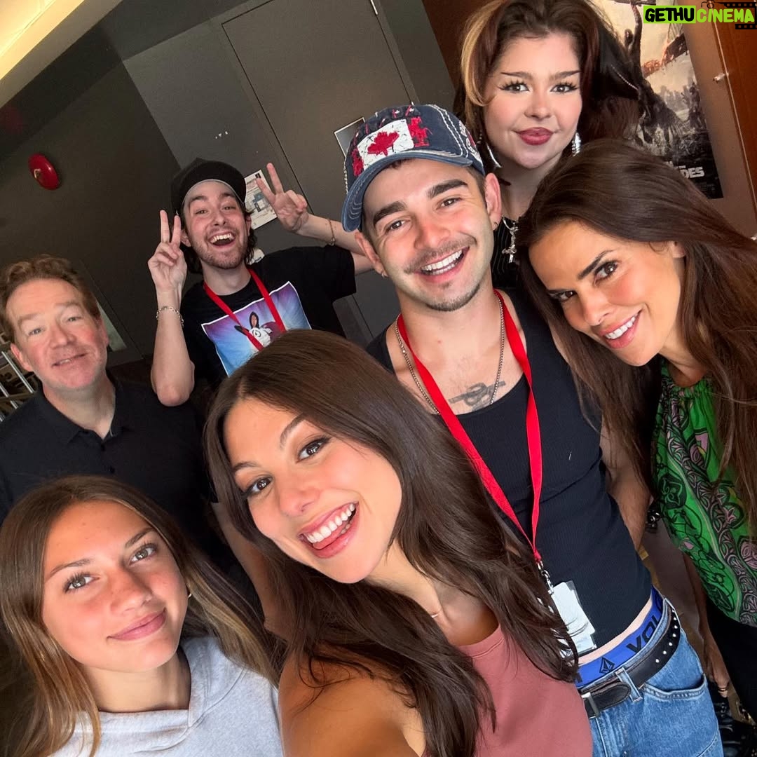 Maya Le Clark - 103.6K Likes - ⚡️🎥🍿 NEW MOVIE ALERT 🍿🎥⚡️

CLASH OF THE THUNDERMANS coming in 2026 on @paramountplus !!! The whole Thunderfam is back together!