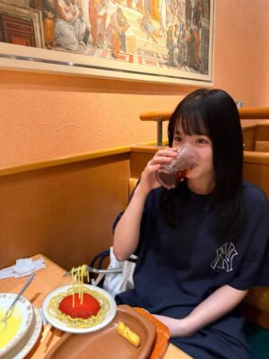 Mayuu Yokota Instagram - 🖤
毎日たのしいー！