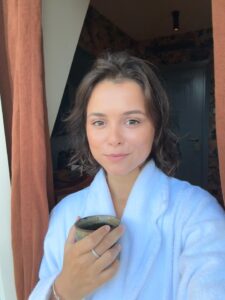 Actress Mila Syvatska HD Photos and Wallpapers September 2025