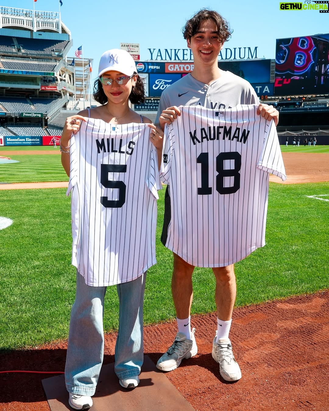 Minnie Mills - 505.2K Likes - The Summer I Came to Yankee Stadium 🏟️