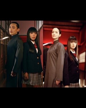 Molly Chiang Instagram - Molly Halloween 2025 Kill Bill❤️‍🔥🖤🎃

For the photos, I actually handpicked all the original movie stills first, then we recreated every single one from scratch.🙂‍↕️😆😂

Which shot is your favorite? 🎬💛
-
莫莉萬聖節2025 《追殺比爾》平面照來了！！！🙌🏾🎃

今年最愛的一張
就是第三張🤣🤣🤣
烏瑪舒曼跟劉玉玲在片場的這張腦袋開花擁抱花絮照😂
必須跟阿翰拍一張吧！！！

平面照片也是我先找好所有原版電影的劇照
然後我們全部照著劇照翻拍

你們最愛哪一張？