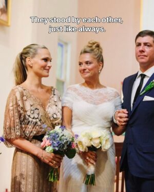 Molly Sims Instagram - Some stories take a little longer to unfold. Tune in for one of our most requested podcast topics tomorrow. Finding love later in life❤️