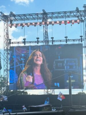 Monica Barbaro Instagram - Glasto was full of hot days, new friends, reunions, Alanis therapy, Loyle Carner soothing, dancing to Parcels as the sun set and a whole lotta love all around… legs still dead but soul’s replenished.