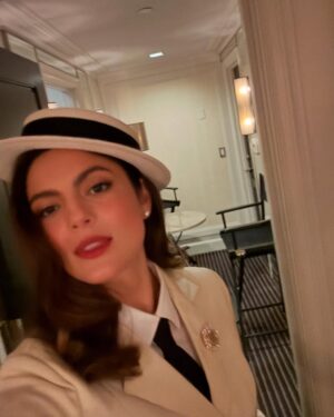 Monica Barbaro Instagram - bts from a week ago! staircases, iced coffees and corsets… truly takes a village (or staircase full) of people to pull these things off… and this isn’t even close to everyone who was involved…
