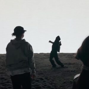Monika Instagram - 독보적인 아티스트 제니님✨ 과 함께한 Zen M/V 비하인드!
댄서분들의 노고에 항상 감사드립니다⭐️