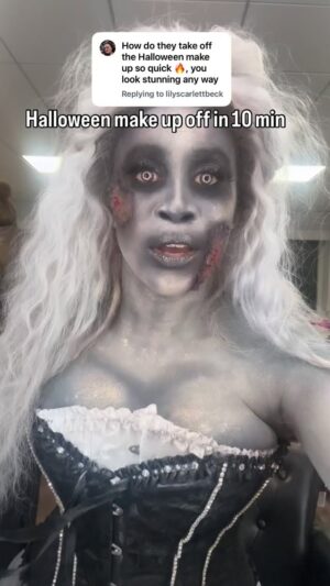 Motsi Mabuse Instagram - You guys asked and here we go , it’s the team effort for me ❤️❤️…… Halloween make up offf ❤️❤️❤️💃🏽 #strictlycomedancing #halloween
