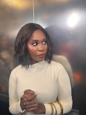 Motsi Mabuse Instagram - The Halloween saga is over ,Saturday night started with so much excitement and energy, but now it's time for the difficult part ☹️☹️who will we be sending home? 
The team is on fire 🔥  @alishadobson @alicejuhas @marcosgmakeup 
#strictly