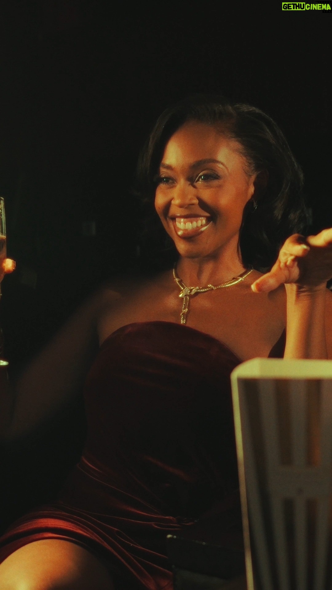 Nafessa Williams - 1K Likes - In the heart of Bvlgari London, Nafessa pays homage to the muses of the silver screen, revealing Grease as the film that forever shaped her love for iconic beauty and bold storytelling. #BvlgariHotelLondon #BvlgariHotels
.
.
.
#BvlgariHotelLondon #BvlgariHotels