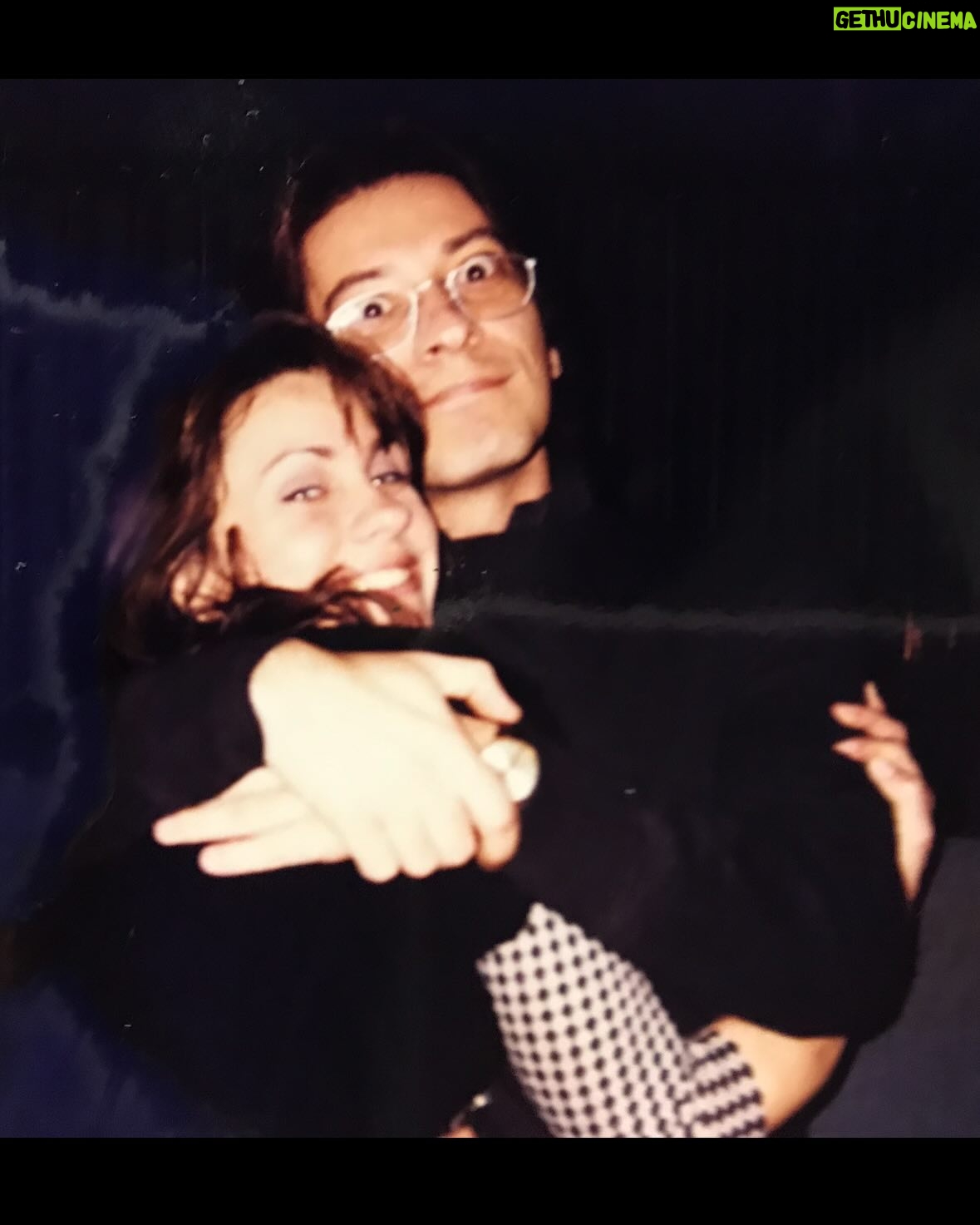 Nancy Dupláa - 19.3K Likes - Te fuiste Gus @marragus y con vos los colores…los boleros ..cada instante  jugado y transgresor q imprimías en cada uno de nuestros proyectos….

Te conocí en Verano del 98 y siempre supe q eras un “distinto” un loco creativo ..audaz y oscuro q mezclaba las profundidades de los barrios más bajos y les daba el toque de romanticismo extremo q tanto nos apasionaba…

Tu amor profundo por las mujeres se notan en cada una de tus ficciones..

Cada color..cada canción …cada situación tiene tu sello

Serás inolvidable 💔

Gracias x confiar en mi SIEMPRE