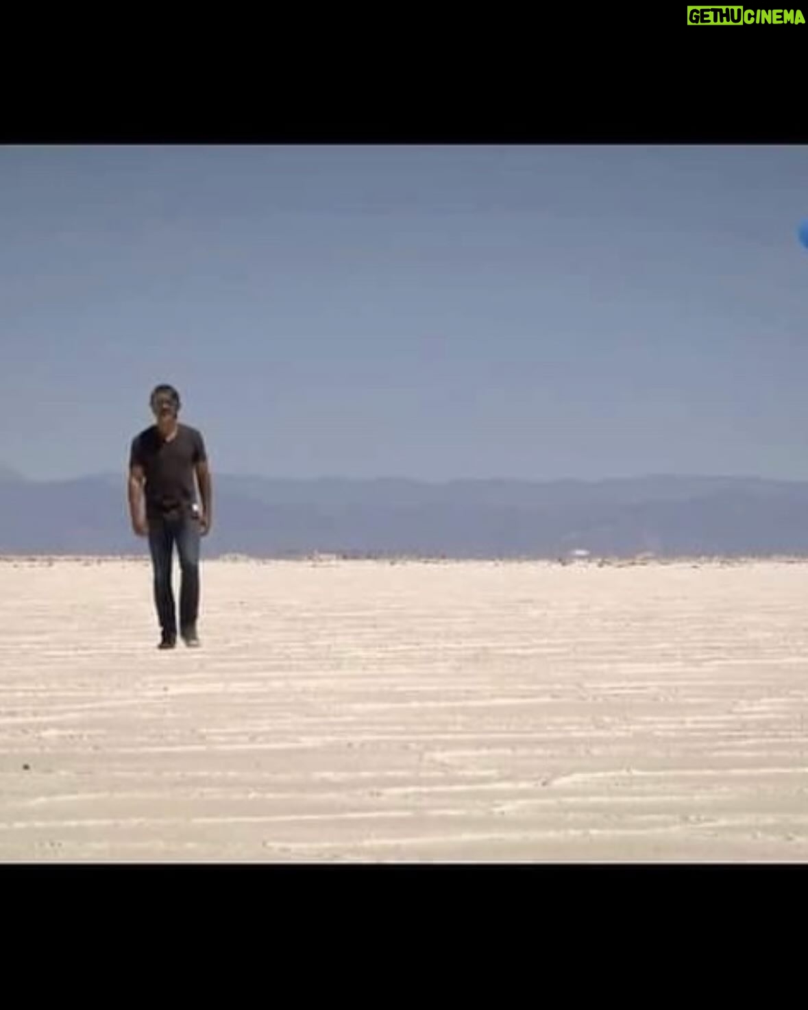 Nancy Dupláa - 19.3K Likes - Te fuiste Gus @marragus y con vos los colores…los boleros ..cada instante  jugado y transgresor q imprimías en cada uno de nuestros proyectos….

Te conocí en Verano del 98 y siempre supe q eras un “distinto” un loco creativo ..audaz y oscuro q mezclaba las profundidades de los barrios más bajos y les daba el toque de romanticismo extremo q tanto nos apasionaba…

Tu amor profundo por las mujeres se notan en cada una de tus ficciones..

Cada color..cada canción …cada situación tiene tu sello

Serás inolvidable 💔

Gracias x confiar en mi SIEMPRE