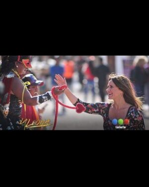 Nancy Dupláa Instagram - Te fuiste Gus @marragus y con vos los colores…los boleros ..cada instante  jugado y transgresor q imprimías en cada uno de nuestros proyectos….

Te conocí en Verano del 98 y siempre supe q eras un “distinto” un loco creativo ..audaz y oscuro q mezclaba las profundidades de los barrios más bajos y les daba el toque de romanticismo extremo q tanto nos apasionaba…

Tu amor profundo por las mujeres se notan en cada una de tus ficciones..

Cada color..cada canción …cada situación tiene tu sello

Serás inolvidable 💔

Gracias x confiar en mi SIEMPRE
