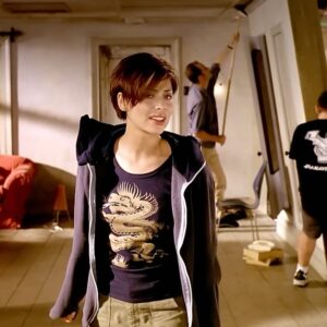 Natalie Imbruglia Instagram - Happy birthday Torn 🤍 The song that changed my life and has taken me around the world. I’m forever grateful and I never get tired of hearing you all sing it! See you at the next show!