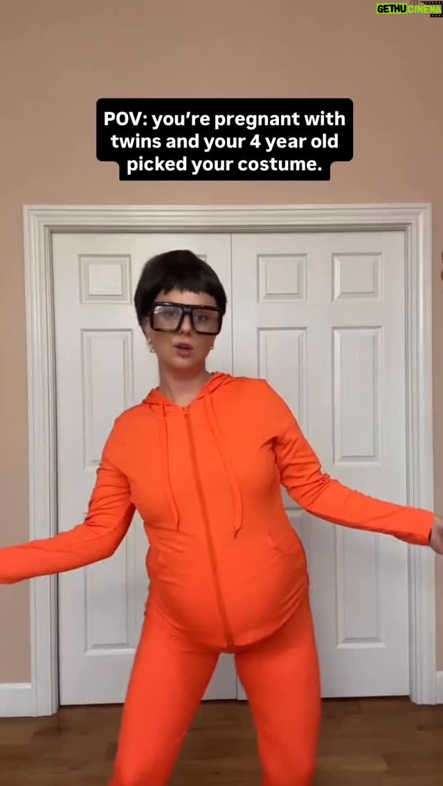 Nicole Franzel - 54.4K Likes - This was very comfortable, I’d do it again lol.