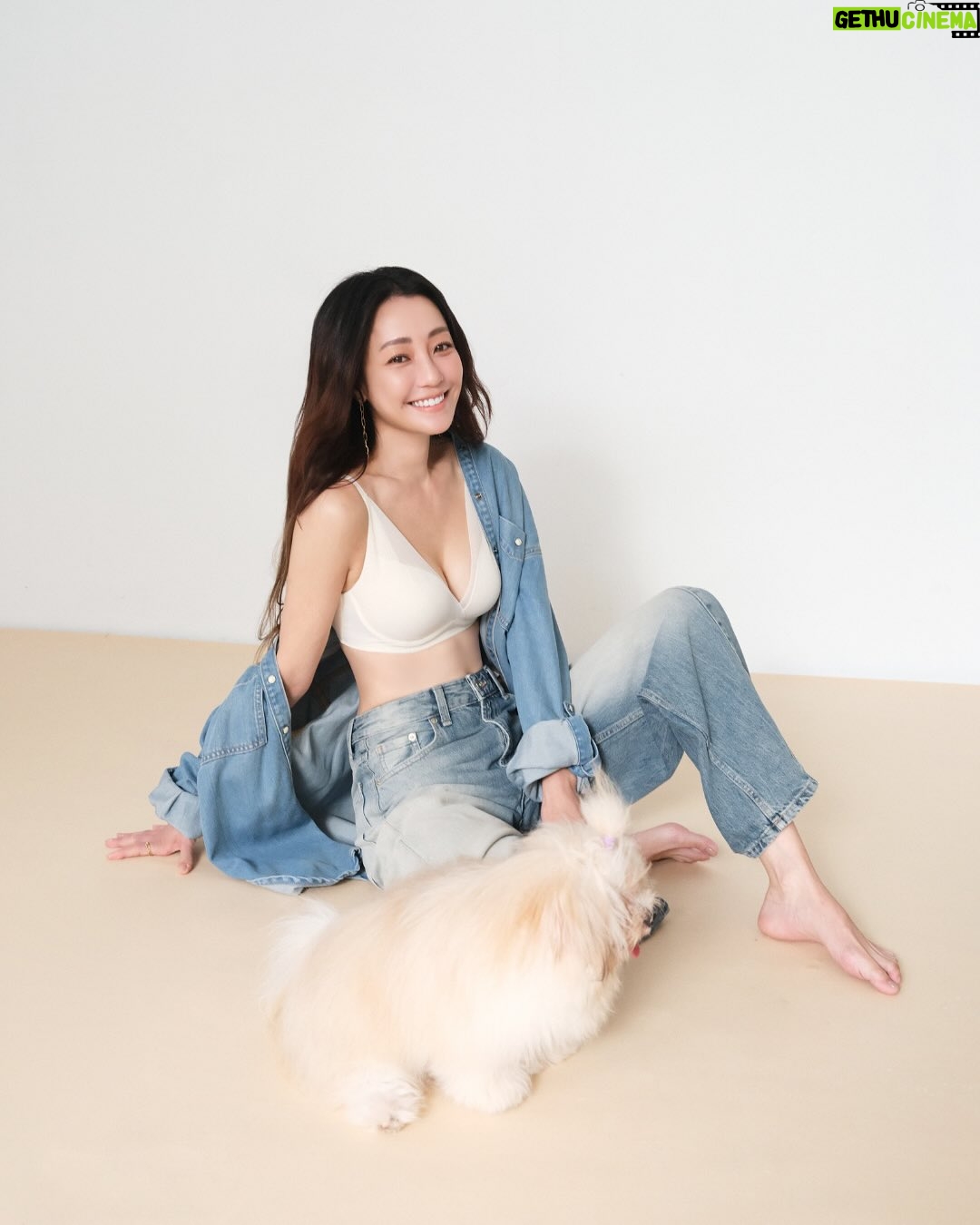 Nikki Hsieh - 21.2K Likes - 每個女人在不同階段，都會有各自的焦慮。
而現在的我，只想回到最真實的模樣，
溫柔地對待自己。

不再迎合誰的期待，
而是專心取悅那個獨一無二的自己。

不需過多修飾，
自在的樣子，就是最動人的樣子。

@Triumph_Taiwan #黛安芬
#SmoothSensation #SculptHeavenly 
#Like自己 #JustLikeYou