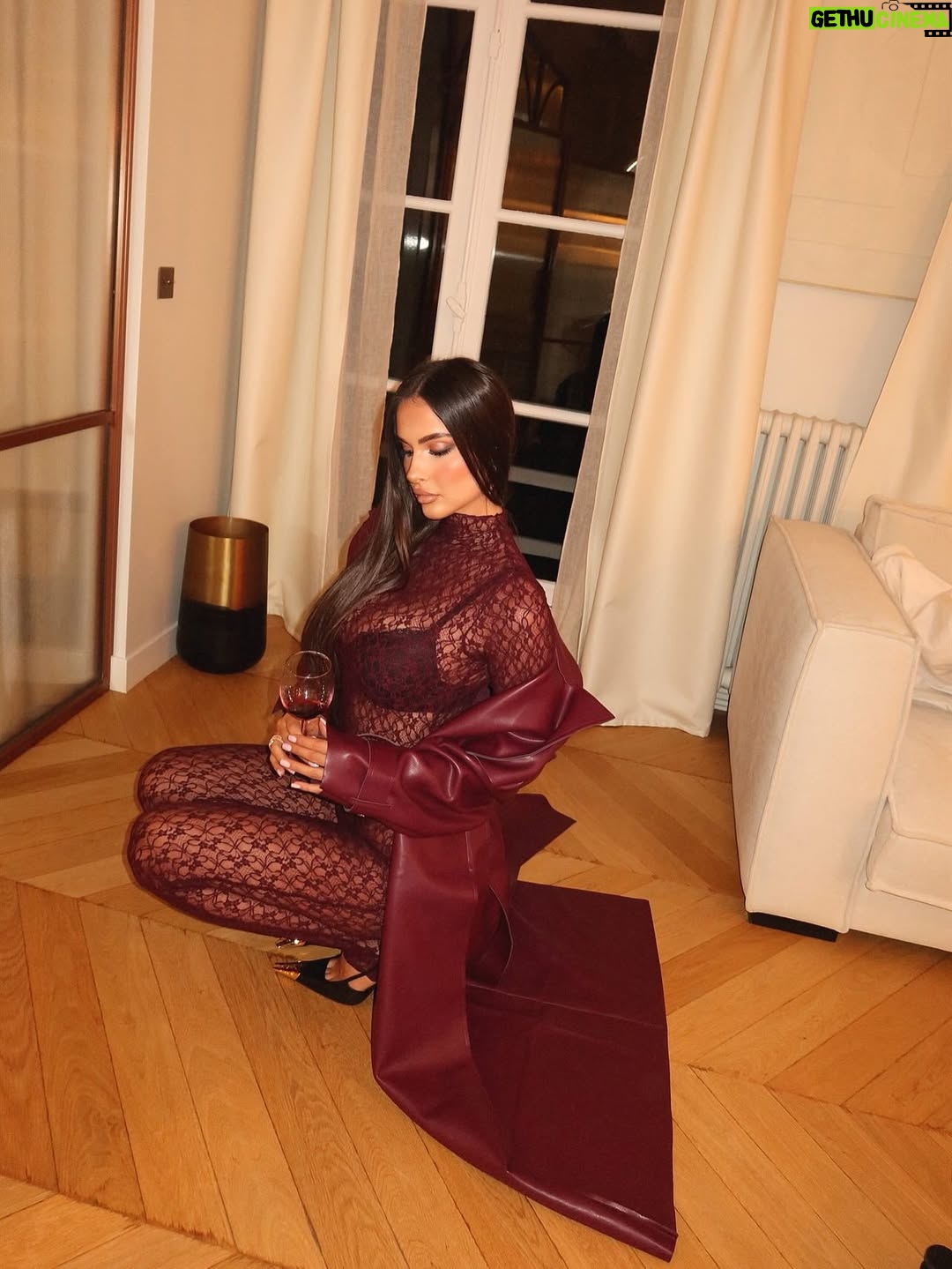 Oriola Marashi - 37.3K Likes - Hello it’s me again
