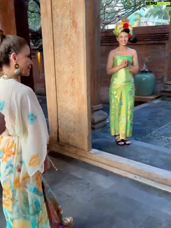 Paula Abdul - 10.5K Likes - Bali is one of the most breathtaking places I’ve ever been and I’m so grateful for the chance to visit and speak at the 2025 Deloitte SEA Partners Conference celebrating teamwork, leadership and shared purpose. The energy all week was so special, and the Earth, Wind & Fire theme was pure magic 🌿💨🌊🔥 @deloittesingapore #SEAPC2025 #makeanimpact