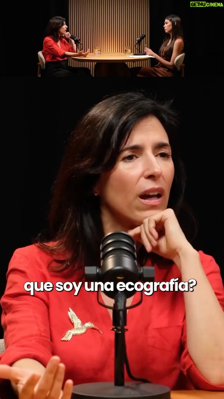 Paz Bascuñan - 30.6K Likes - Sígueme aquí 👆 @javieraquiroga para más capítulos de mi podcast Más Que Titulares.

El valor de lo privado y lo público. Gran tema que pone sobre la mesa @pazbascuactriz. 

Extraordinario capítulo con la actriz nacional en Más Que Titulares. Lo encuentran en la plataforma de su preferencia y YouTube en los links de mi bio.