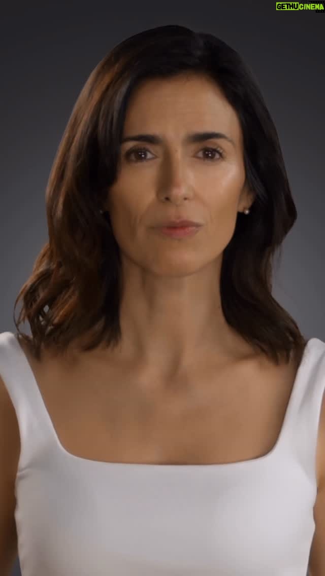 Paz Bascuñan - 17.7K Likes - Hay ciertos síntomas del trastorno de personalidad narcisista, tanto en hombres como en mujeres, descritos por la American Psychiatric Association en el Manual diagnóstico y estadístico de los trastornos mentales (DSM), que pueden servir como una buena guía para tu autocuidado.

La información de expertos en salud mental nos brinda mayor claridad y poder.

Muy pronto podré compartirles, con mucha alegría, un programa de entrevistas a profesionales: @masterapiaquetarde , quienes nos ayudarán a aclarar dudas y a darnos luces sobre distintos temas relacionados con la salud mental.

#SaludMental #Autocuidado #TrastornoNarcisista #BienestarEmocional #Psicología #ConcienciaEmocional #MasterapiaQueTarde @vibaplus @centroviba
