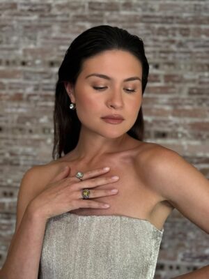Phillipa Soo Instagram - It’s a movie! @hamiltonmusical on @disneyplus is now coming to theaters!!! Get your sing-along game ON! See you in the movies 🎥 🍿
Style @cristinaehrlich
Tailor @nychinchilla
Hair @seijinyc
MU @miajonesmua
Dress @anamikakhanna.in
Jewels @leightonjewels
Shoes @stuartweitzman
Best of Husbands @stevepasquale