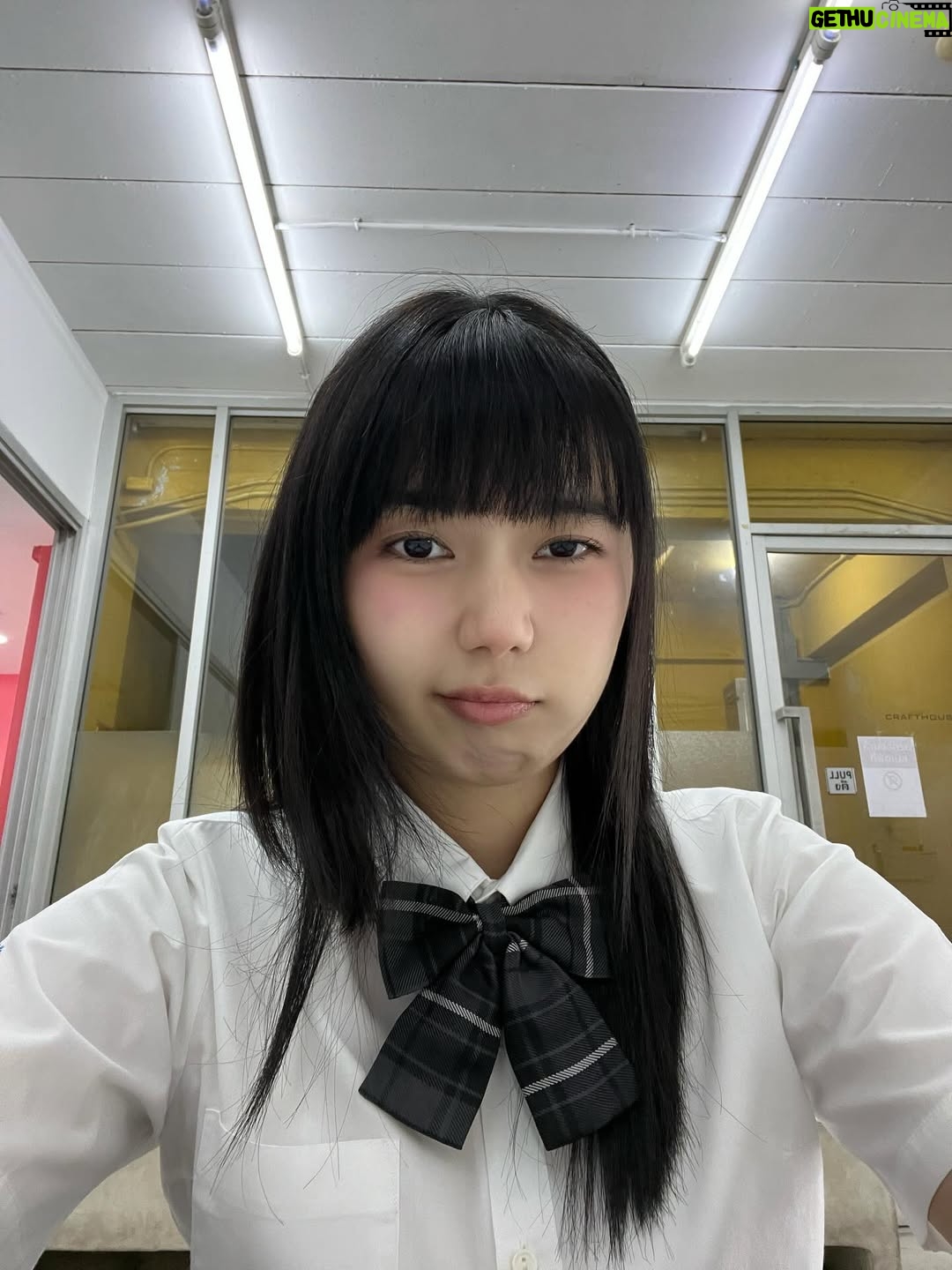 Ploynarin Sornarin - 9.3K Likes - .___.aaaa