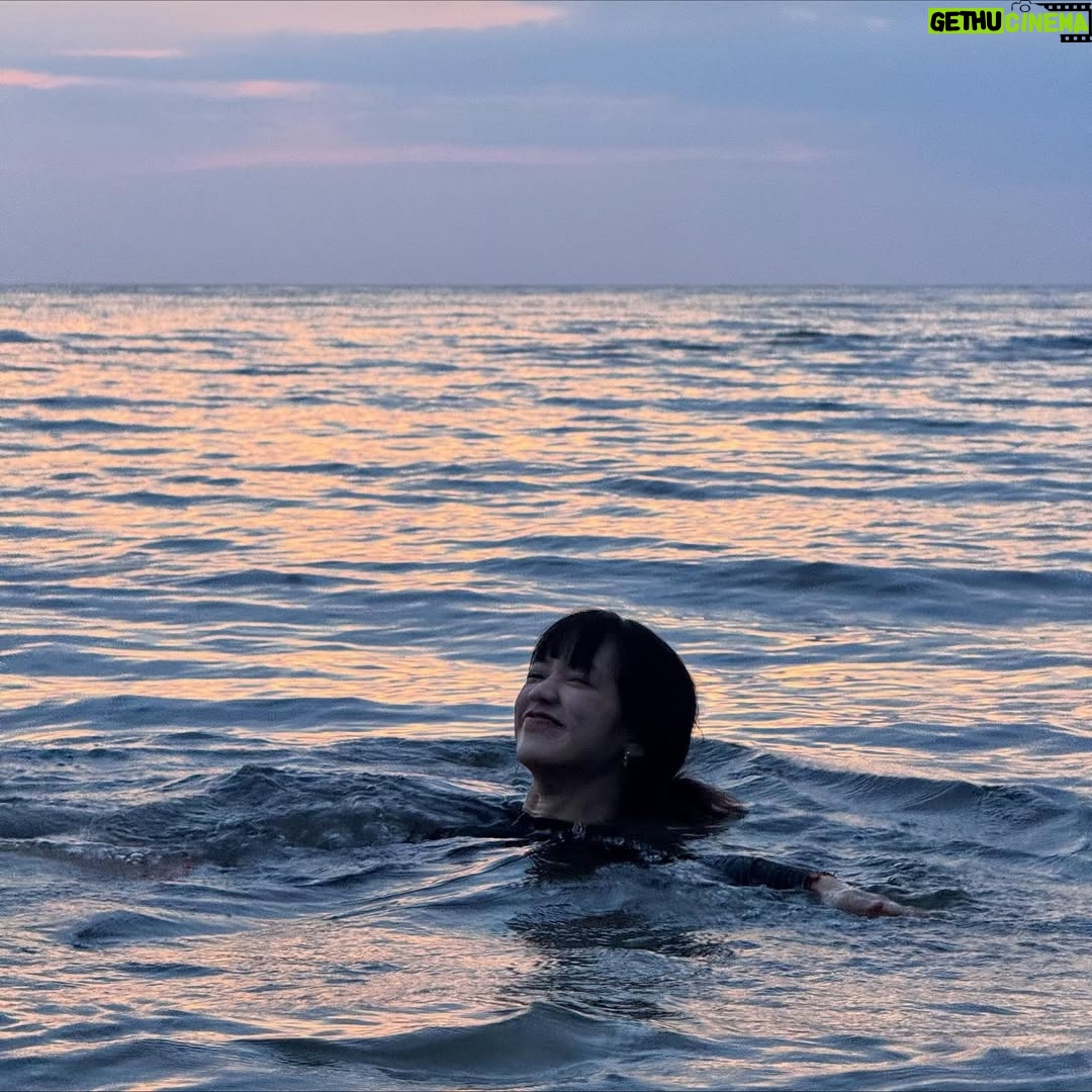 Ploypailin Thangprapaporn - 91.7K Likes - 🌅