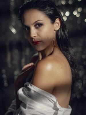 Raquel Pomplun Instagram - Can you? 👀

Thank You 📷 @dpken for these new edits 🔥