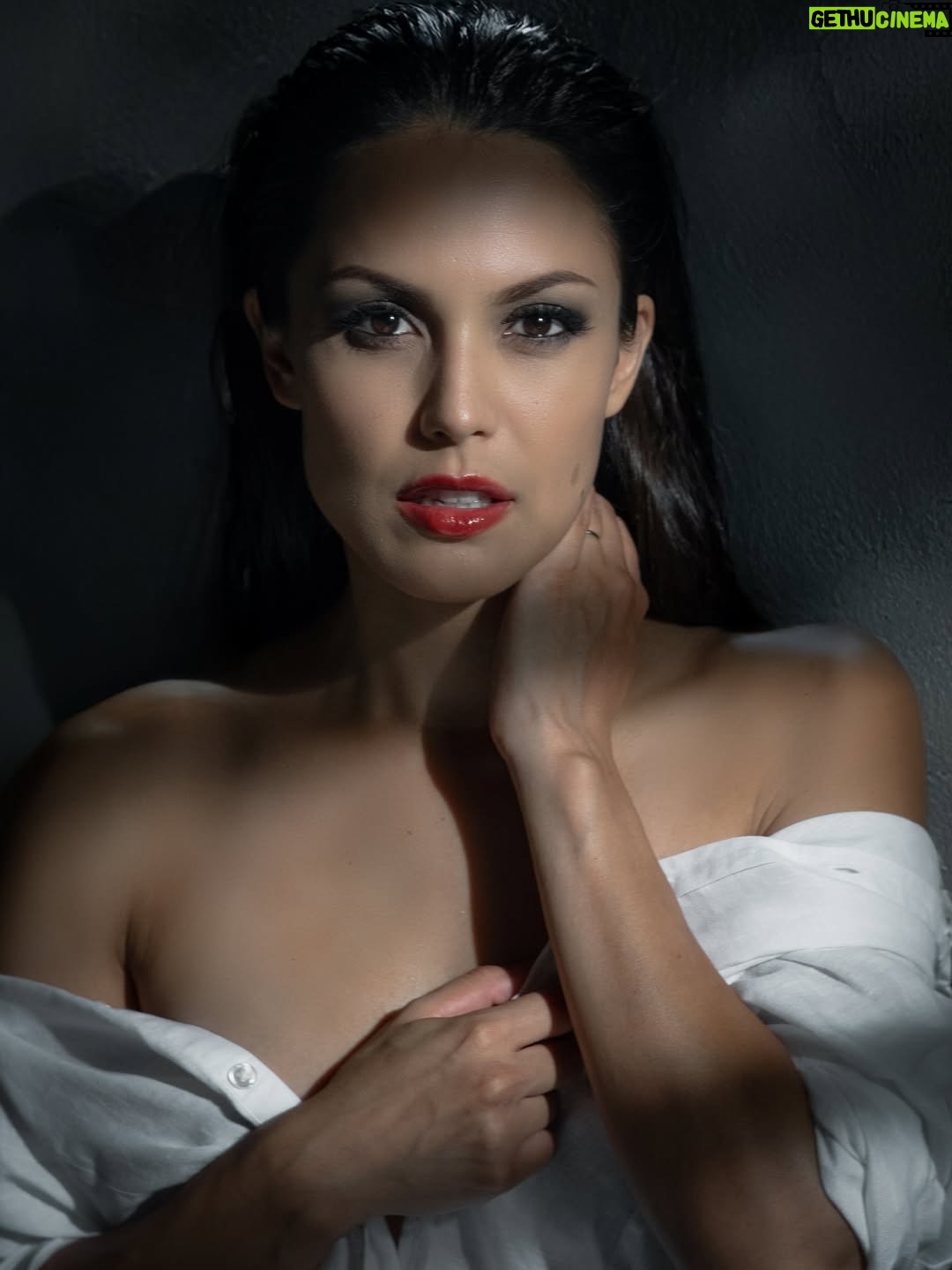 Raquel Pomplun - 1.6K Likes - Can you? 👀

Thank You 📷 @dpken for these new edits 🔥