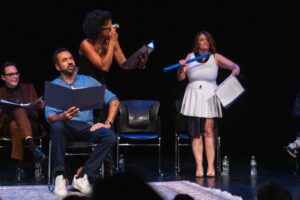 Renée Elise Goldsberry Instagram - A group of actors came together last night to cold read 7 episodes of a soap opera! From Llanview to Beverly Hills… My heart will always beat for SOAPS! 🫧

Thx to:
 
@Michaelausiello for dreaming up #BEVERLYHILLS when he was a soap opera-loving KID!

🤓 @BusyPhilipps for letting me borrow your glasses! 

💕@SMY28 for showing up in the #Girls5Eva jacket- Keep hope alive!

#OneLifeToLive I will always love you. 

#BeverlyHillsFanClub 📸 @emilcohen