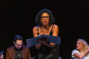 Renée Elise Goldsberry Instagram - A group of actors came together last night to cold read 7 episodes of a soap opera! From Llanview to Beverly Hills… My heart will always beat for SOAPS! 🫧

Thx to:
 
@Michaelausiello for dreaming up #BEVERLYHILLS when he was a soap opera-loving KID!

🤓 @BusyPhilipps for letting me borrow your glasses! 

💕@SMY28 for showing up in the #Girls5Eva jacket- Keep hope alive!

#OneLifeToLive I will always love you. 

#BeverlyHillsFanClub 📸 @emilcohen