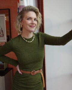 Actress Rhea Seehorn HD Photos and Wallpapers October 2025
