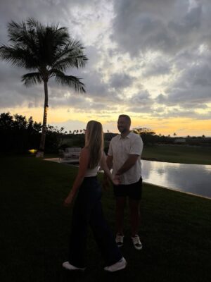 Sabrina Ionescu Instagram - happy here🐚🌴🤍🍸