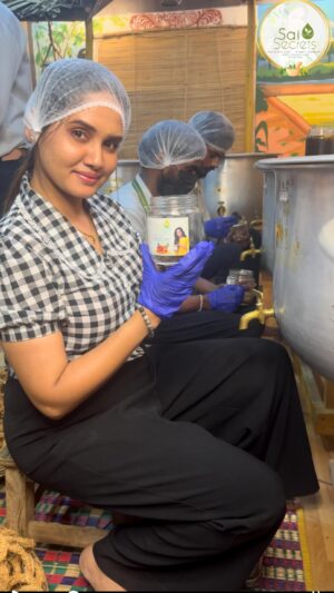 Sai Gayatri Instagram - All about INDIA’s no.1 Hair oil🌿🧿 @sai_secrets 🌿🌸 
so Are you Suffering with HAIR related PROBLEMS😰like HAIR FALL,DANDRUFF,PREMATURE GREY HAIR,FRONT BALDNESS,SCALP ITCHING,PSORIASIS,GREY HAIR,DAMAGED HAIR,FRIZZY HAIR , alopecia etc..,❓
Don’t worry, just chill ,we’ve got you! 💆‍♀️💆‍♂️
Introducing Sai Secrets, India’s No.1 Hair Oil — your one-stop solution for all hair-related problems!
✨ One oil, endless benefits:
✅ Suitable for everyone — men, women & kids (2  years)
✅ 100% natural ingredients 🌿
✅ ZERO side effects ❌
✅ Promotes hair growth, reduces hair fall, fights dandruff & more!
Let your hair do the talking — the natural way! 🌟
Sai Secrets Hair Oil — Because your hair deserves the best.
💠Grey hair or premature grey hair get reverses completely to black hair in just 90days,
💠STOPS hair fall in jus 7days,
💠visible hair regrowth in 3-4weeks
💠Washes out dandruff in jus 3-4waahes itself,
💠Repairs damaged hair in jus 14days,
💠controls frizzy,dry hair and gives u soft,smooth,shiny,silky and strong hair in just a week.
💠Any hair related issues like fungal infections,psoriasis,alopecia etc., will be completely cured in just 4-5weeks .
💠
Special offer extension🥳🔥Buy 1 litre sai secrets HAIR OIL & Get 1 NEEM WOODEN COMB FREEEE🥳Buy 2nos of 750ml hair oil and one wooden neem comb and HAIR OIL DIFFUSER FREE🤩Also FREE SHIPPING across INDIA on ANY QUANTITY YOU PURCHASE with Sai secrets HAIR OIL🌱🤩🥳😍Grab yours 😍🧿 
*offer valid for limited period only*
💠
To place ur order log on to www.saisecrets.com or Watsapp us on 9361918406.
💠
🌱SAI SECRETS HAIR OIL🌱
“One hair oil for all your hair problems “😊🔥
🌱it’s an UNISEX PRODUCT 
🌱35  HERBS with 5 combination of Oils
🌱No added chemicals or preservatives ❌
🌱100%natural 💚
🌱For any hair related problems 
(Hairfall,hair regrowth, dandruff,grey hair,iching,etc) , 
💠
#indiasno.1 #trending #hairoil #saisecrets #haircare #hairregrowthoil #dandruff #prematuregreyhair #baldness #scalpitching #hairdamage #frizzyhair #natural #remedy #unisex #product #natural #flowers