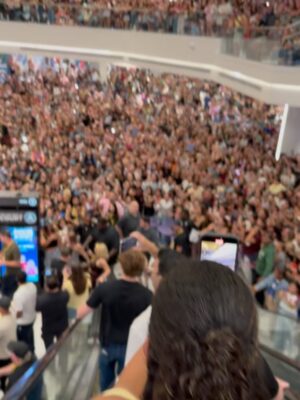 Salish Matter Instagram - Wow! Yesterday was insane! I cant even begin to believe this is my life. I'm so thankful for everyone that came yesterday and supported me. It's crazy to me how supportive and sweet you guys have been. Really and truly thank you so much. I wanted so badly to come out and see you all. The police said it wasn’t safe, and I never want anyone to be in danger. Even though I couldn’t say goodbye, please know how much I appreciate your love and support ❤️ Thank you to all of the Sincerely Yours team for making this happen. I love you guys. @sincerelyyours Thank you so much to the CEO @juliaestraus for making so many things I never thought would be possible happen. You are an amazing person, and genuinely so inspiring. 💗💗