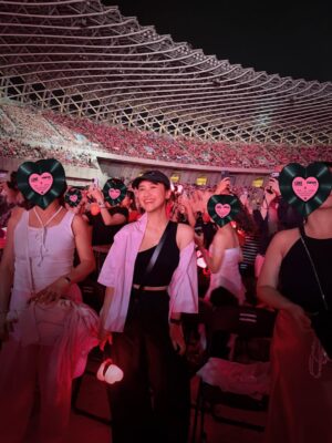 Sandy Wu Instagram - #sandywuofficial

Blink once, didn’t miss it.
Yeah…