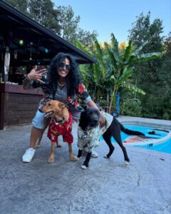 Actress Sarona Snuka HD Photos and Wallpapers May 2025