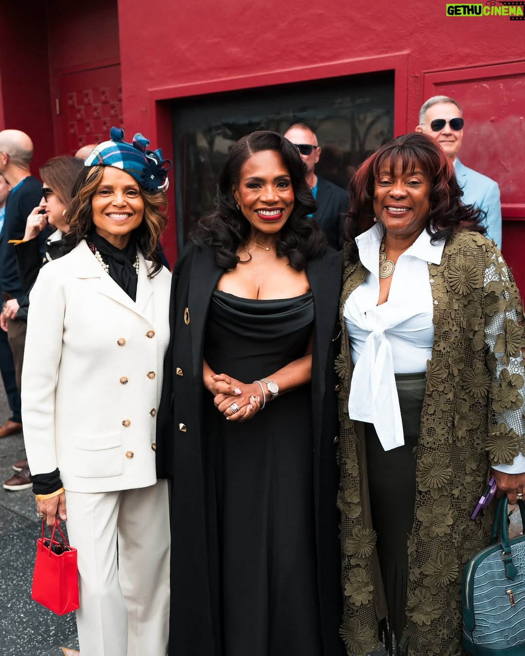 Sheryl Lee Ralph - 167.1K Likes - I am still taking it all in. The love, the joy, the sea of beautiful faces who showed up to share this moment with me. It means more than I can say.

To the Hollywood Chamber of Commerce, thank you for placing my name among the stars.

To my sister Loretta, you have been with me since the beginning and your love has carried me through every season of this journey. I am so grateful for you.

And to Quinta, thank you for seeing me, for believing in me. You gave me room to shine and I love you for it.

To my beloved Delta Sigma Theta Sorors, thank you for standing tall in your red and white and surrounding me with sisterhood.

To the city of Los Angeles, thank you for making space for all of us and allowing us to gather in such large numbers.

To my dear friends and family who traveled from every direction just to be there, I felt your love.

And to my fans, the ones who have supported me through every season, you helped get me here.

This moment was never just about me. It is about every hand that lifted me, every voice that cheered for me, and every heart that believed in me. Thank you.

Photos by @kavipictures