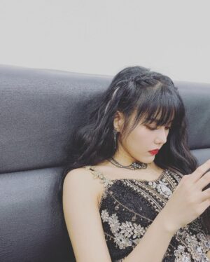 Shin Hye-jeong Instagram - #가요대제전 즐거운 무대❤️
#셀럽파이브 #AOC 모두들 감사드려용
오늘은 우리 아가 #민니 랑도 같이😊
2020년 모두 행복합시다🙏🏻
엘비스 우리 또 빨리 만나 사랑해💕