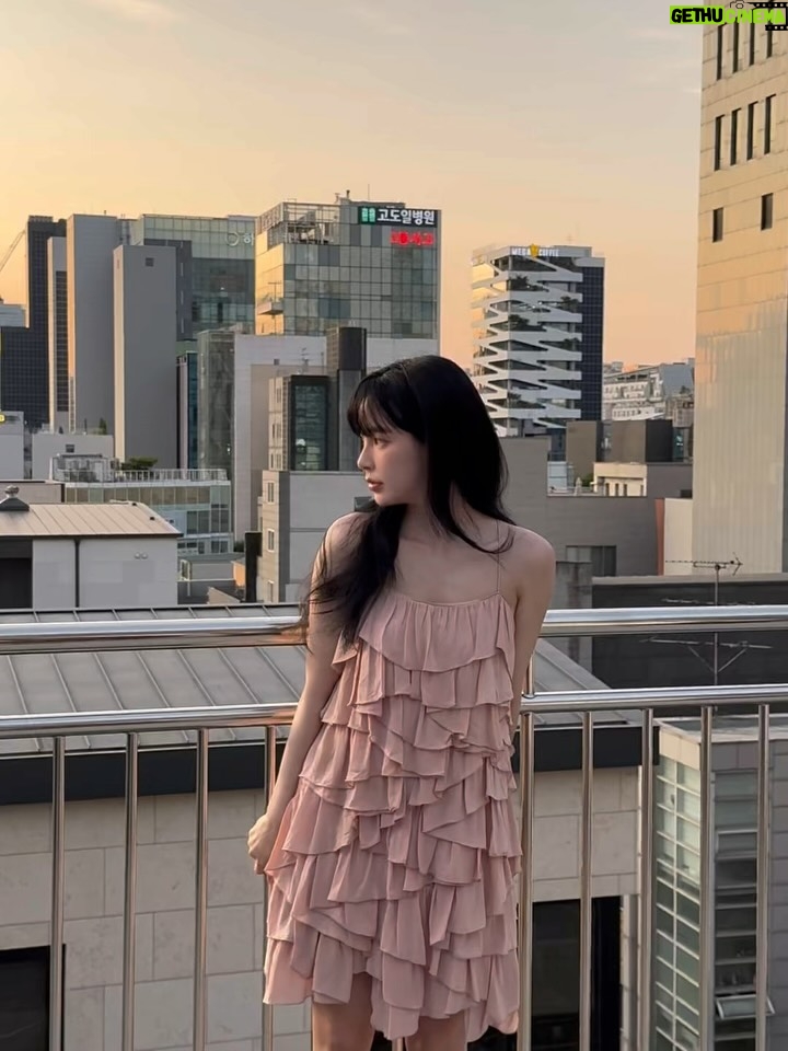 Shin Su-hyun - 395.7K Likes - Semoga bahagia ☺️