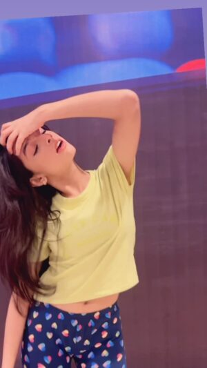 Shivika Rishi Instagram - 🧚‍♂️🪩

#instagramreels #ᴅᴀɴᴄᴇʀᴇᴇʟs #viralreels❤️ #gataonly #dancerofinstagram #viewforview