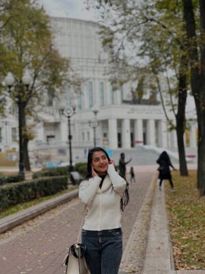 Shravnitha Srikanth Instagram - Belarus dump part 1❤️

#belarus #belarusinsta #minsk #potrait #potraitpage #photographer