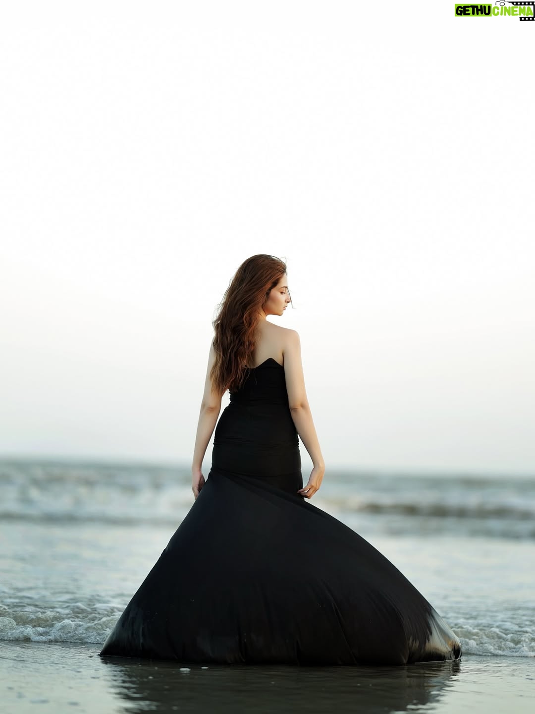 Shreema Bhattacherjee - 202.2K Likes - No one understood the waves crashing inside her heart. Except the ocean. 
Only the ocean truly knew her🐚✨

Shot on - canon EOS R5c( @canonindia_official ) 

Photo - @nadeem_hossain13 🌻
 @prasanta.manna.71 🌻
Styling - @stylist_anu 🌻
Make up - @makeupartist__deepak 🌻